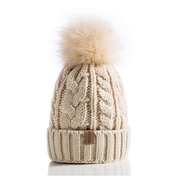 Redess Accessories - Beige Pom Pom Beanie